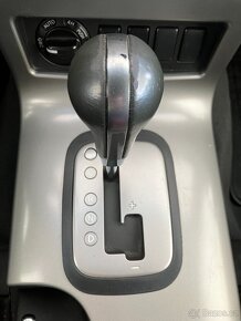 Nissan Pathfinder - 17