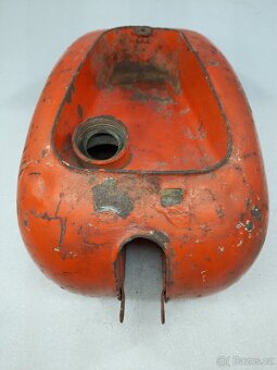 MANET 90 NÁDRŽ ORIGINÁL - 17