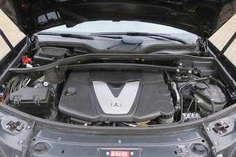 MERCEDES GL 320 CDI, 4 MATIC, 7 MÍST - 17