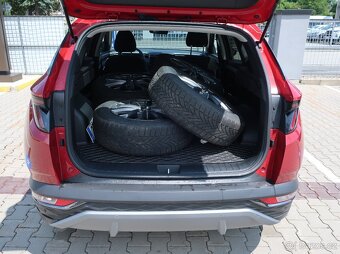 Hyundai Tucson 1.6T-GDi 110kW SMART ZÁRUKA ČR 1MAJ SERVISKA - 17