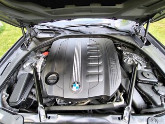 Prodám BMW 530d f11 rok 2011 180Kw - 17