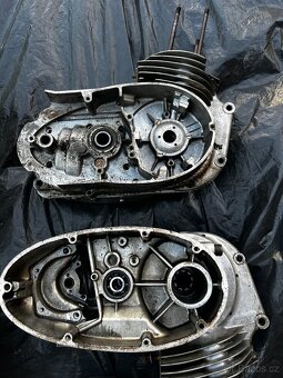 Náhradní díly motoru / JAWA ČZ - 17