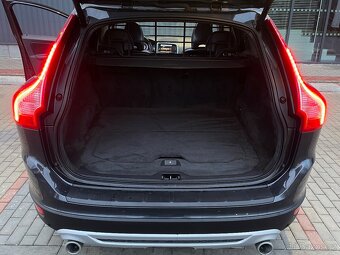 Volvo XC60, 2.4 D5 Automat Kamera Výhřev Tažné - 17