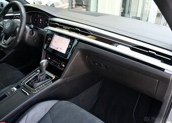 Volkswagen Arteon 2.0TDi R-LINE DSG TAŽNÉ ČR 1M - 17