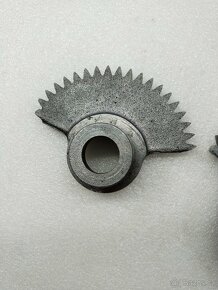 JAWA ČZ 125 175 250 STARTOVACÍ SEGMENT ORIGINÁL - 17