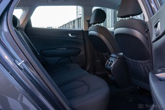 Kia Optima 1.7 CRDi - 17