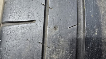 Letní pneu 265/35/19 Michelin - 17
