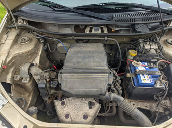 Fiat Punto 188 1.2 8v rok 2008 VADNÉ SERVO - 17