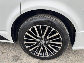 Volkswagen Caravelle T5.1 2011 103KW DPH - 17