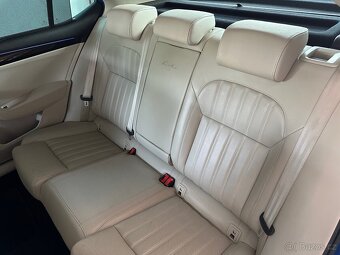 Škoda Superb 2.0 TDI 110kW DSG L&K - CZ - 17