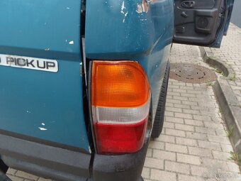 Mitsubishi L200 2.5 TD 4x4 redukce taž. 2.7 t - 17