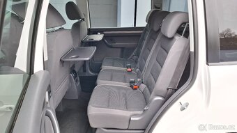 Volkswagen Touran II 1,6 TDI - 77kw. Comfortline - ZACHOVALÝ - 17