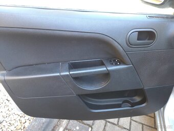 Ford Fiesta 1.3 benzín klima - 17