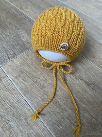 Ručně pletená dětská čepice 3-6 měs. různé barvy - 17