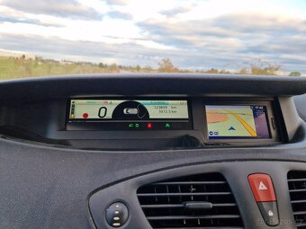 Renault Scenic III 1.6 16v - 17
