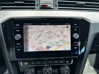 VOLKSWAGEN PASSAT 2.0 TDI 4 MOTION - 17