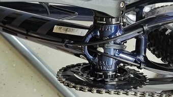 Scott Contessa Active 40 (2022), kola 27,5" - 17