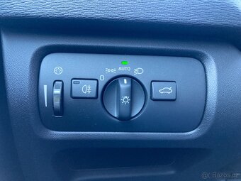 Volvo V40, 2.0/88kW D2 Kůže Navi DPH - 17