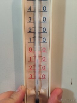 Prodám funkční starší mrazák - 17