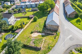 Prodej stavebního pozemku o velikosti 1722 m2 - 17
