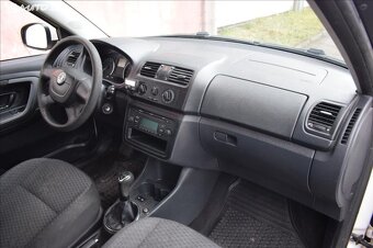 Škoda Fabia 1.6 TDI CR 66kW AMBIENTE/FACE/ - 17