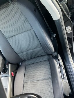 AUDI A6 sedan 2.0 TDI r.v. 2009 - 17