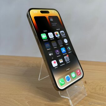 iPhone 14 Pro 256GB, zlatý (12 měsíců záruka) - 17