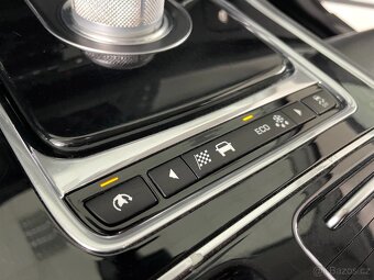 Jaguar XF 30d 221kW KeyLess FullLED DPH - 17