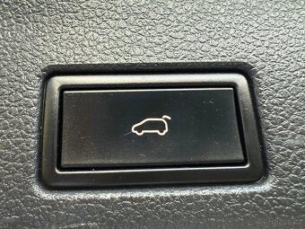 VW SHARAN 2.0 TDi DSG NAVI KAMERA WEBASTO TAŽNÉ 7 MÍST - 17