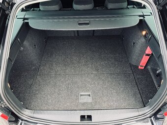 ŠKODA OCTAVIA COMBI III 1.6TDI 85KW DSG 2018 ACC - 17
