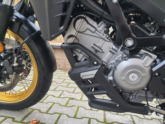 Suzuki DL 650 V-Strom XT ABS - SUPER STAV + 16 000 KM - 17