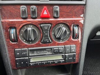 Mercedes C 220CDI r.v.1998  najeto pouze 117Tkm - 17