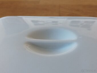 PORCELÁNOVÁ ZAPÉKACÍ DÓZA - 17