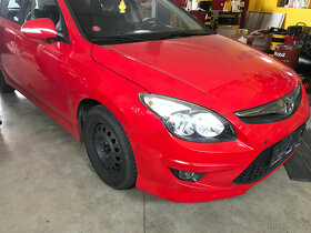 Hyundai I30CW 2009 1,6DOHC 93kW MOTOR OK, DILY z vozu - 17