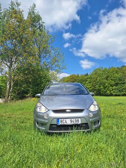 Ford S-max 2.2 - 17
