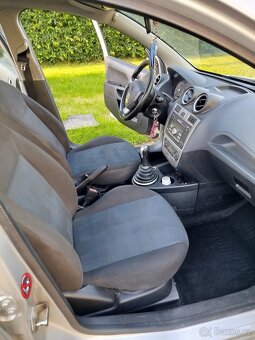 Ford fiesta 1,4 59kw - 17