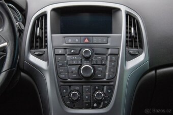 Opel Astra Sport Tourer ST 1.6 CDTI, Nová STK - 17