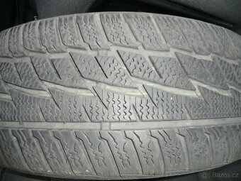 Prodám Ford Galaxy, 2.0 107kW 7 MÍST PANORAMA AC - 17