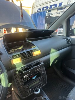 Seat Alhambra Camper - 17