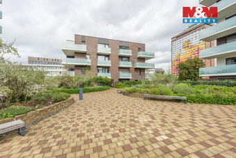 Prodej bytu 1+kk, 38 m², Praha, ul. Nekvasilova - 17