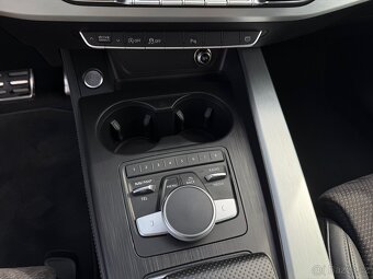 Audi A4 Avant 3.0 V6 S-Line - 17