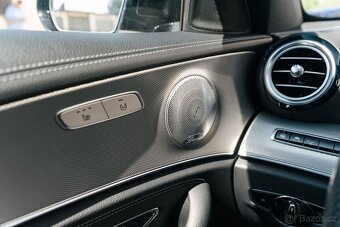 Mercedes-Benz E 220d Kombi 4MATIC A/T - 17