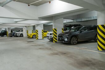 Prodej luxusního bytu 137m2 Divadelní nám. Karlovy Vary - 17