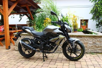 Benelli BN125 - 17
