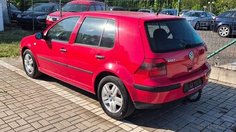 Volkswagen Golf  IV  1.6i - 17