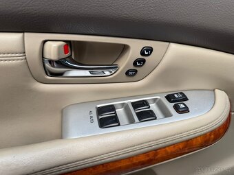 Prodám poctivý Lexus RX350 3.5 V6 - 17