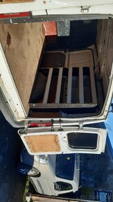 Ford Transit - 17