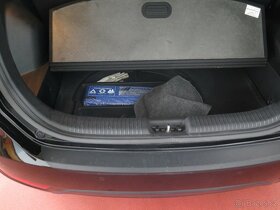 Hyundai ix20 1.4 klima, výhřev sedadel+volant - 17