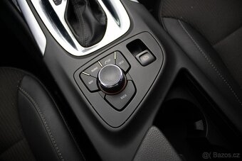 Opel Insignia 2.0 CDTI 160k Cosmo A/T - 17