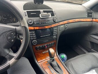 W211 E klas , 2.7 nafta 130 kw, Avtomat - 17